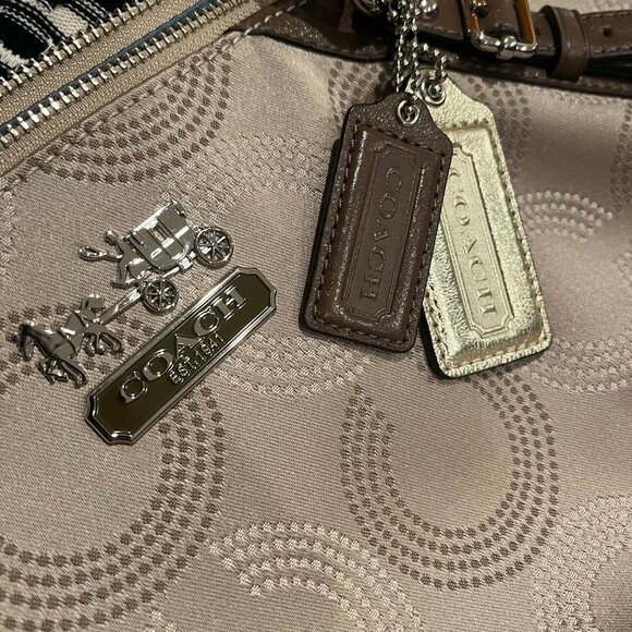 Madison Dot Op Art Sophia Satchel NWT - Picture 9 of 9